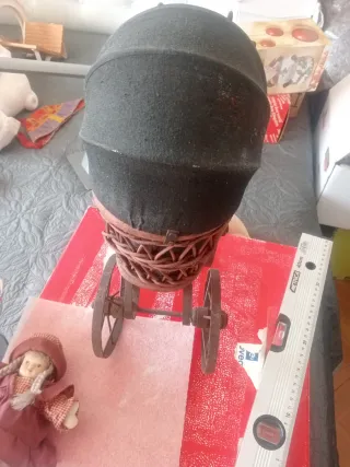 Carrozzina bambole vintage