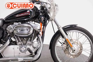 HARLEY DAVIDSON SPORTSTER 883 CUSTOM