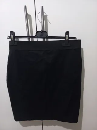 Falda Zara Negra Talla M Cintura Elástica