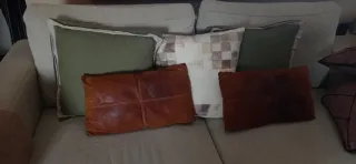 Cojines con relleno 4€