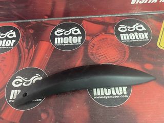 Parachoque derecho Piaggio, Ref CM008602000G