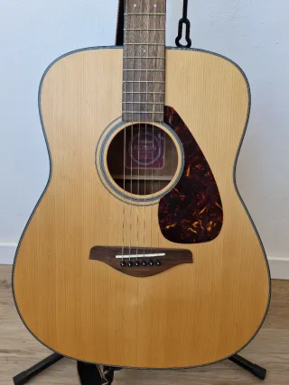 Guitarra Acústica Yamaha FG700MS