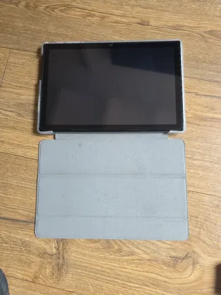 Tablet da 10 pollici con 4GB RAM, 64GB di memoria e Internet 5G