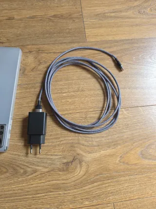 Tablet da 10 pollici con 4GB RAM, 64GB di memoria e Internet 5G