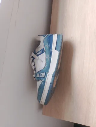 Zapatillas Louis Vuitton Azules Usadas