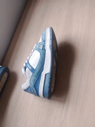 Zapatillas Louis Vuitton Azules Usadas