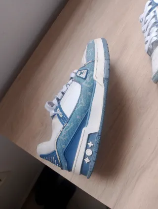 Zapatillas Louis Vuitton Azules Usadas