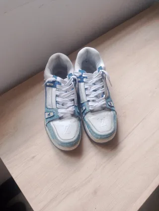 Zapatillas Louis Vuitton Azules Usadas