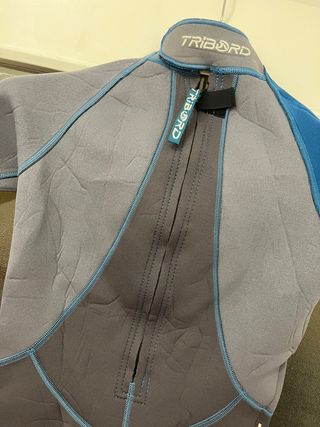 Muta Tribord Decathlon corta