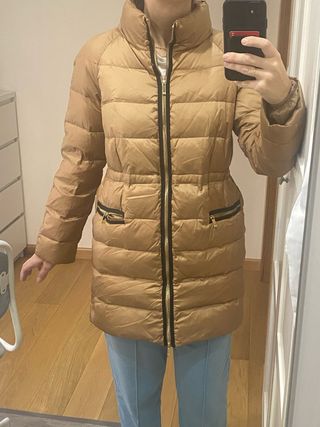 Chaqueta Purificación García plumífera