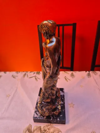 Figura de pareja Enamorados