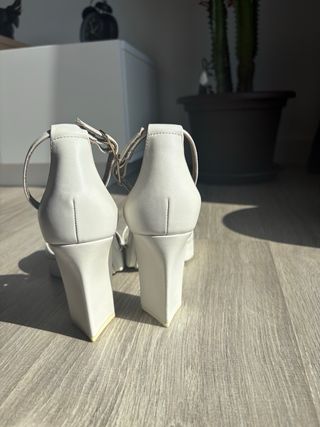 Tacones Geox Blancos