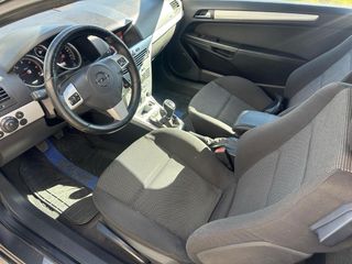 Opel Astra Gtc