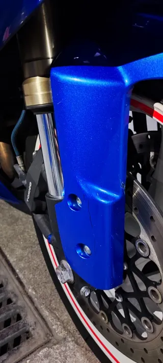 Suzuki GSX-R 600 Sportbike Azul/Blanco