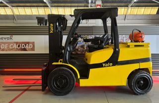 CARRETILLA ELEVADORA GAS AÑO 2020 4500 KG