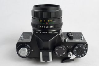 Cámara Zenit 12. Ref: 00313 2025 018