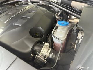 Porsche macan s  42.000 km unico propietario