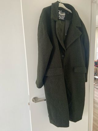 Abrigo Killstar verde estilo vintage