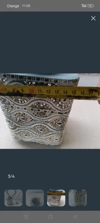 Caja de madera,vela decorativa,corazones colgantes