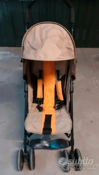 Passeggino Inglesina con accessori pioggia