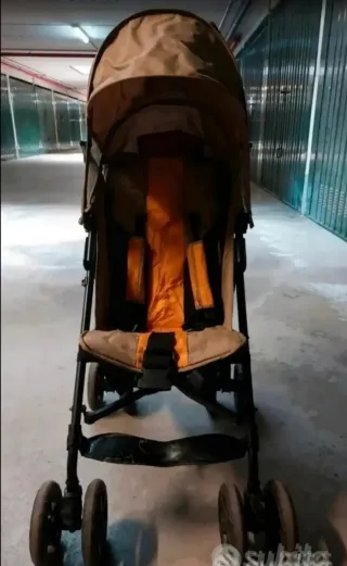 Passeggino Inglesina con accessori pioggia