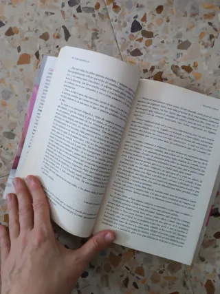 Pack 2 Libros Carlos González - Crianza y Alimenta