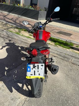 Keeway RKV 125 Roja - Como Nueva