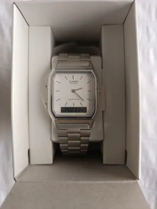 Reloj Casio AQ-230A Plata/Blanco