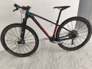 BH Ultimate Carbono Talla S