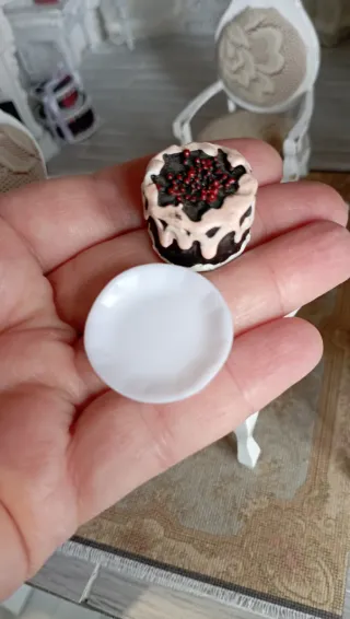 Mini Torta Cioccolato Frutti Bosco 1:12