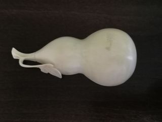 Antigua figura china tallada