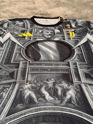 Camiseta Juventus 25/26 Pre-Match Adidas Talla L