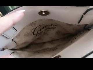 Bolso Guess Marrón y Blanco