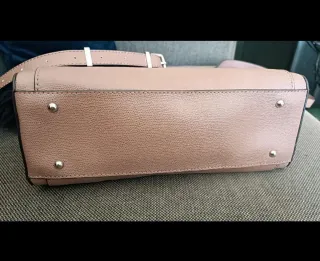 Bolso Guess Marrón y Blanco