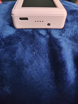 Due fotocamere digitali rosa in vendita