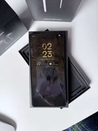 Samsung S25 Ultra 512GB + Buds3 Pro + Funda