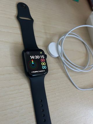 Apple Watch SE 2ª gen Grigio Siderale