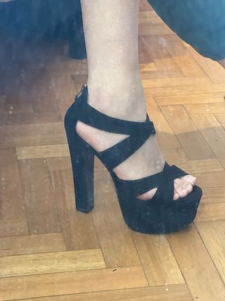 Zapatos de tacón negros plataforma