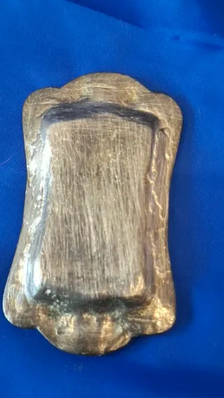 Cinzeiro Vintage Único