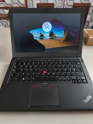 Portátil Lenovo Negro ThinkPad X260
