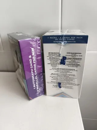 Caja Topps Merlín Women's Euro y Topps Chrome UCL