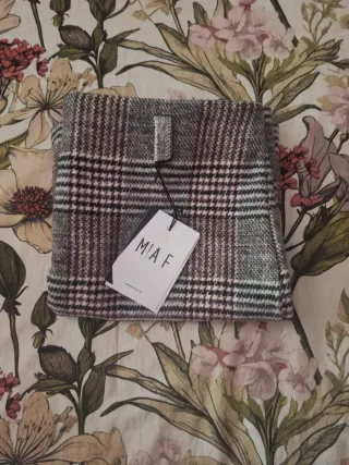 Falda MIA F cuadros gris y rosa