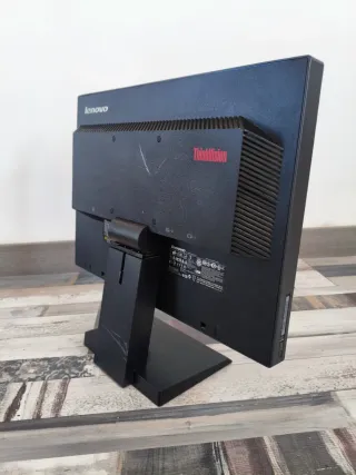 Monitor Lenovo ThinkVision L1951p, 19 pollici