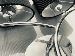 Aplique pared 2 luces negro y plata