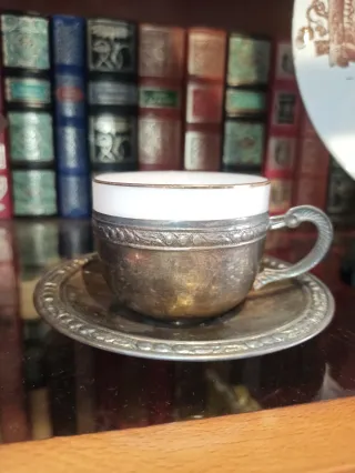 Estuche antiguo taza y plato café/té