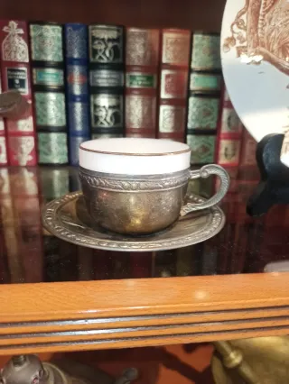 Estuche antiguo taza y plato café/té