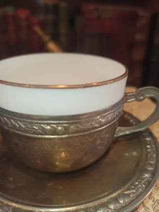 Estuche antiguo taza y plato café/té