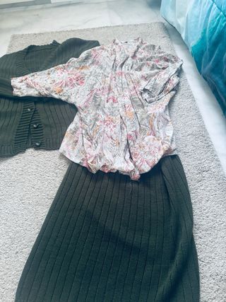 Conjunto mujer S/M verde y estampado