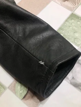 CHAQUETA DE PIEL NUEVA