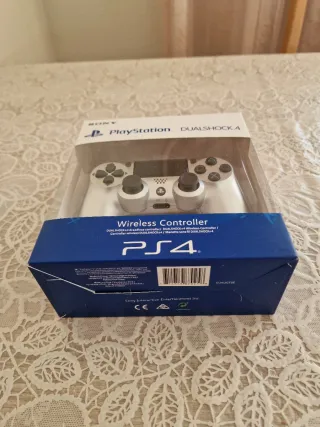 Mando DualShock 4 PS4 Sony Plateado
